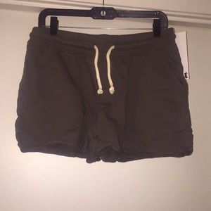 Pact Essential short organic cotton